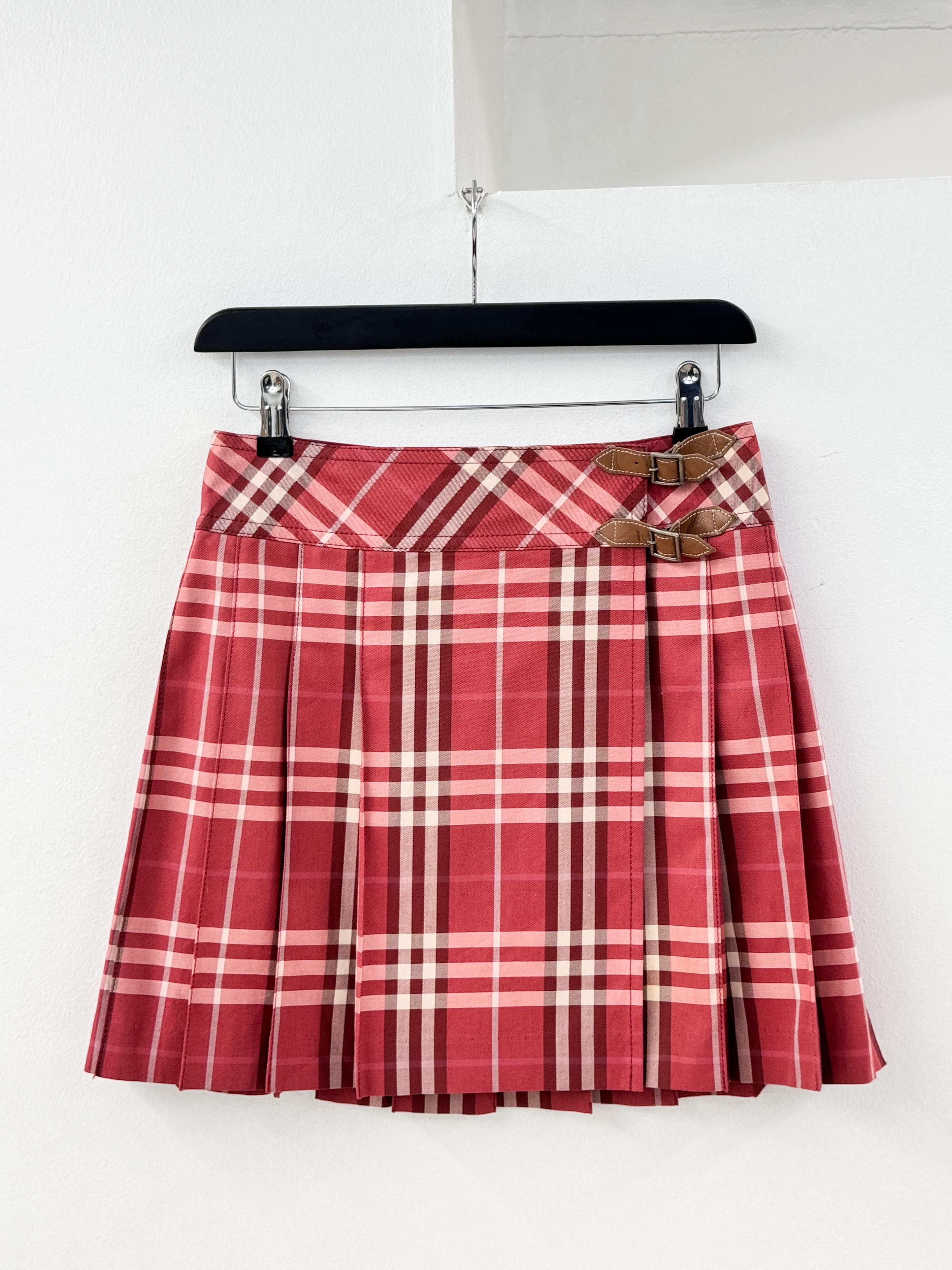 Burberry pink skirts 28inch