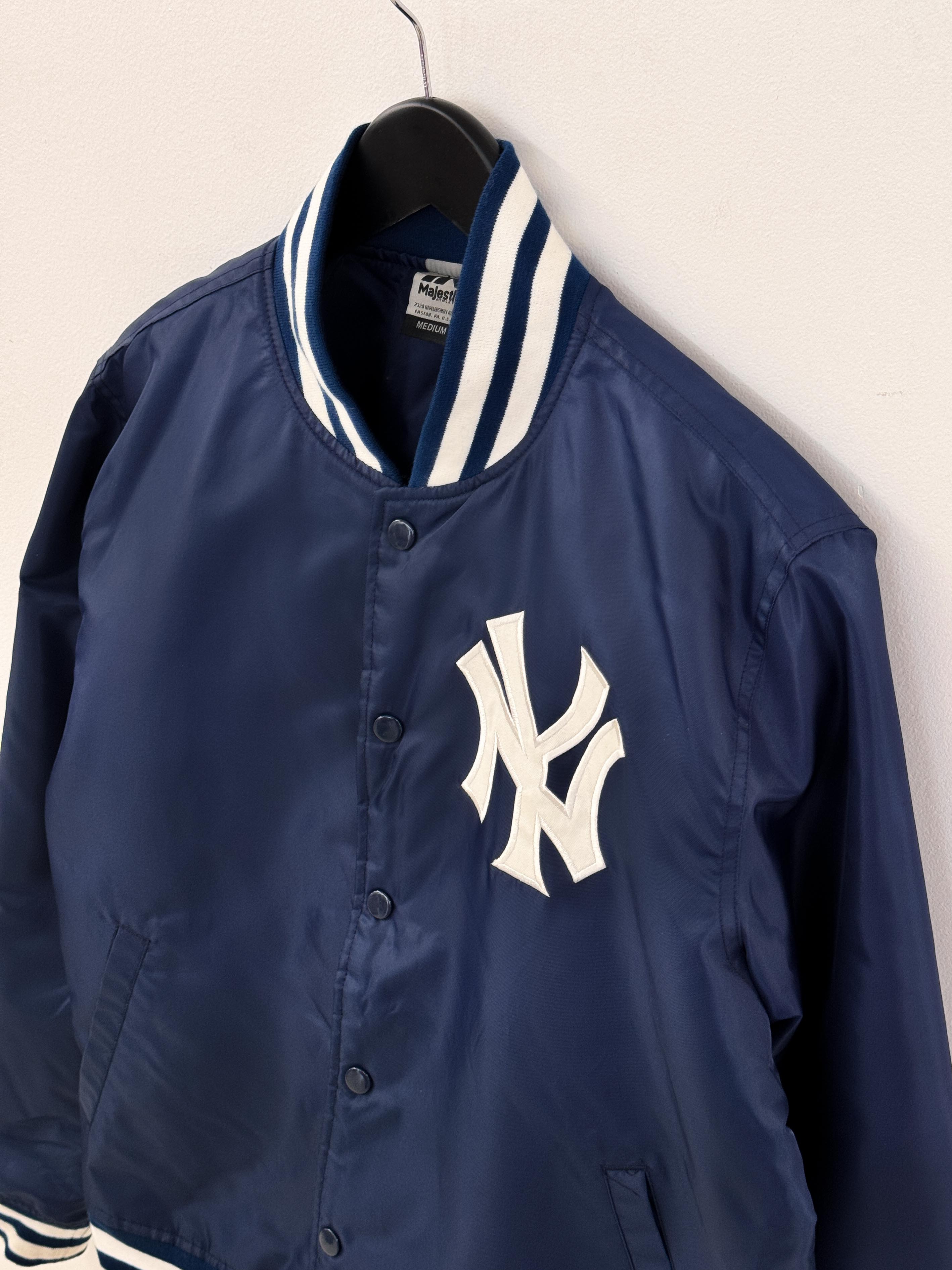 Majestic NY Yankees stadium jacket